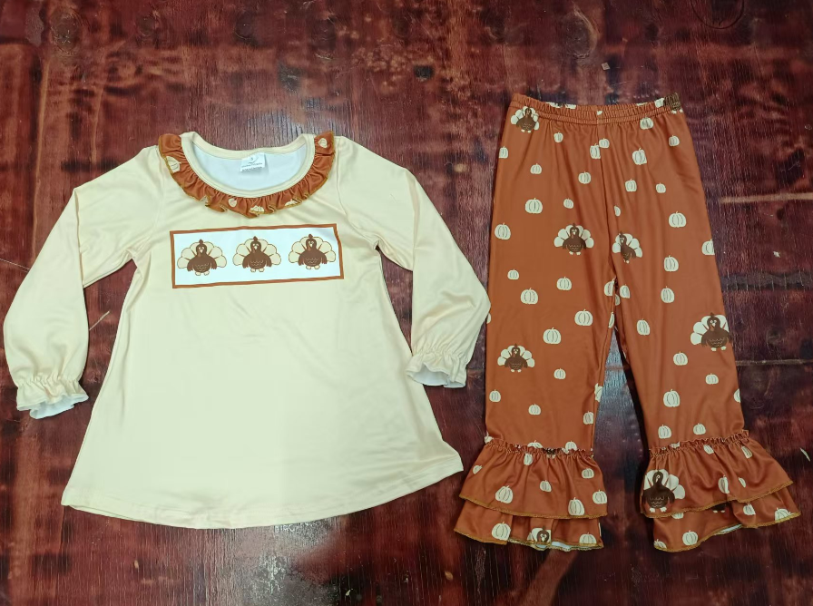 Custom moq 3 eta 6-7weeks Beige Turkey Long Sleeve Initiative - Beige Pumpkin Turkey Brown Pant Suit