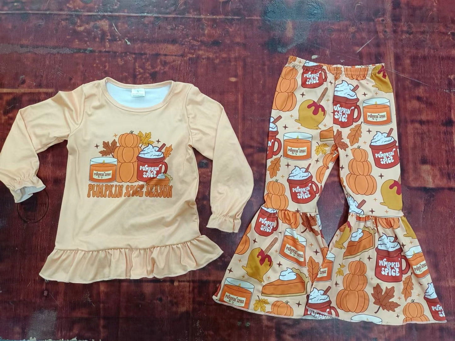Custom MOQ 5 girls short sleeve long pants Halloween pumpkin