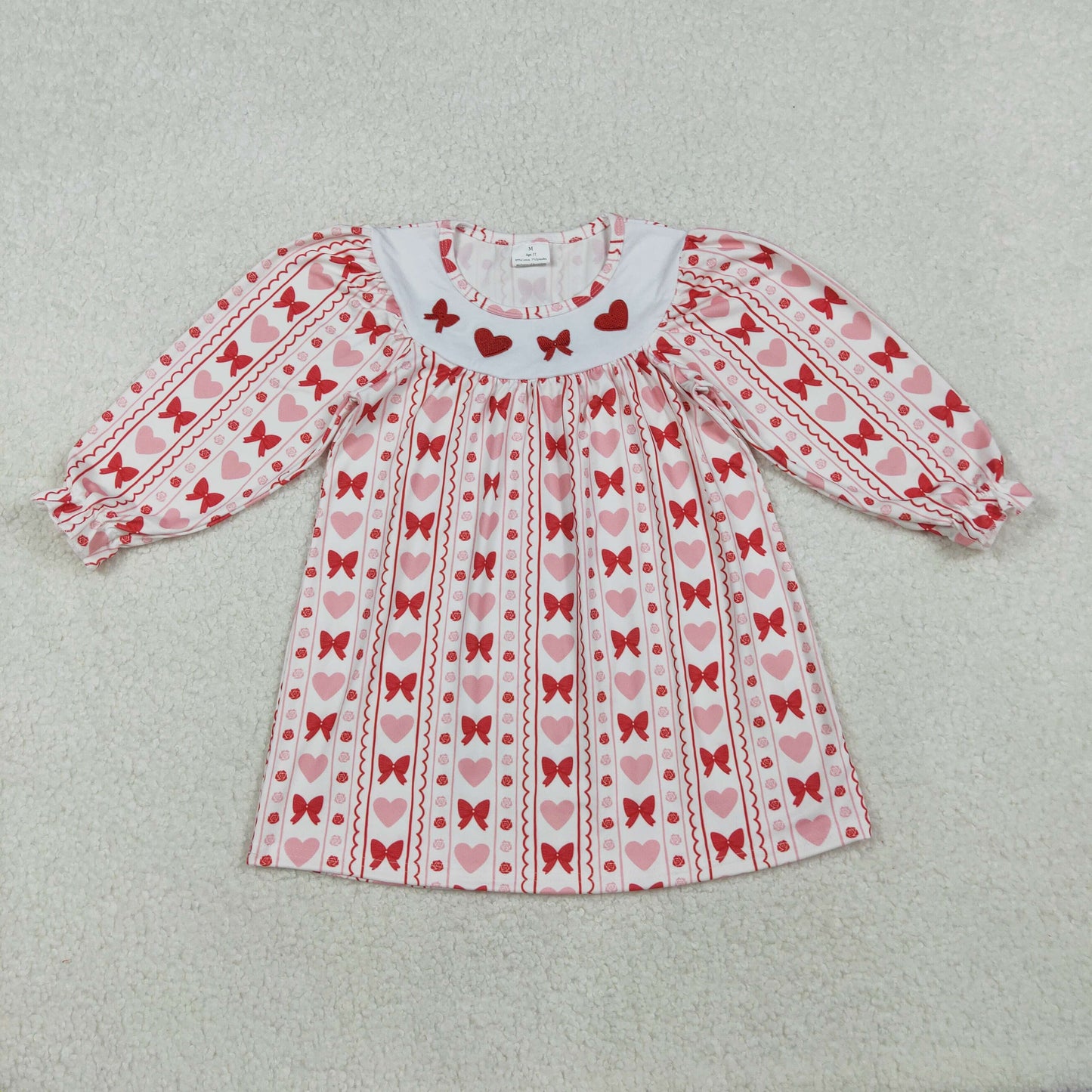 RTS NO MOQ(In Stock) GLD1336 White long-sleeved dress with embroidered Valentine's Day bow pattern and heart