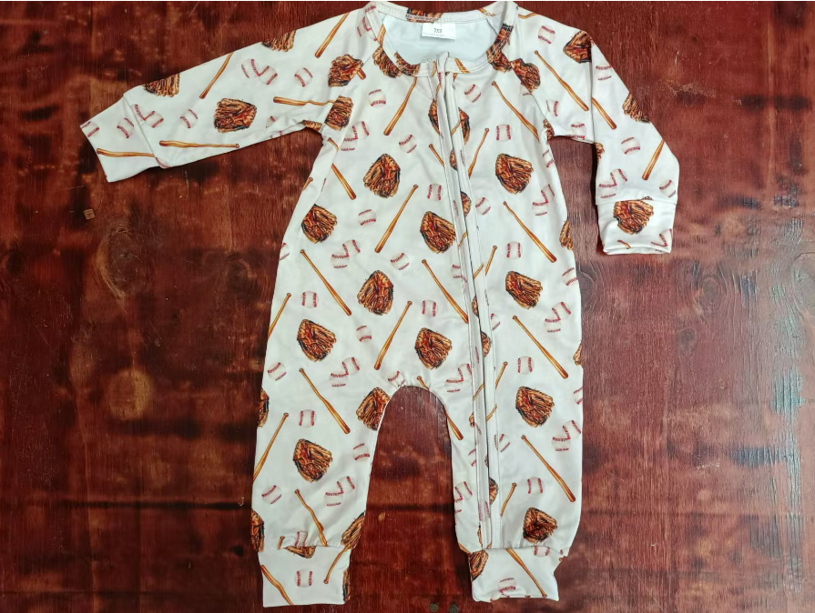 Custom moq 3 eta 6-7weeks White Baseball Bat & Tennis Ball Pattern Long Zip-Up Romper