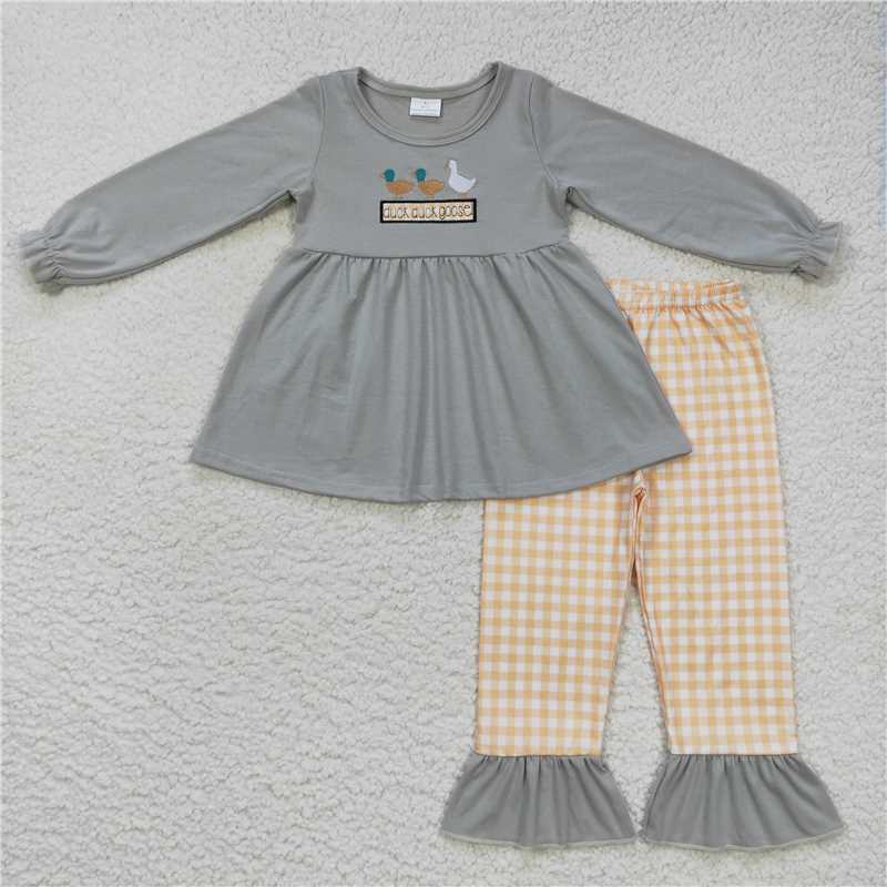 RTS NO MOQ(In Stock) Baby girl Toddler embroidery Duck beige Shirts plaid Pants Clothes Sets