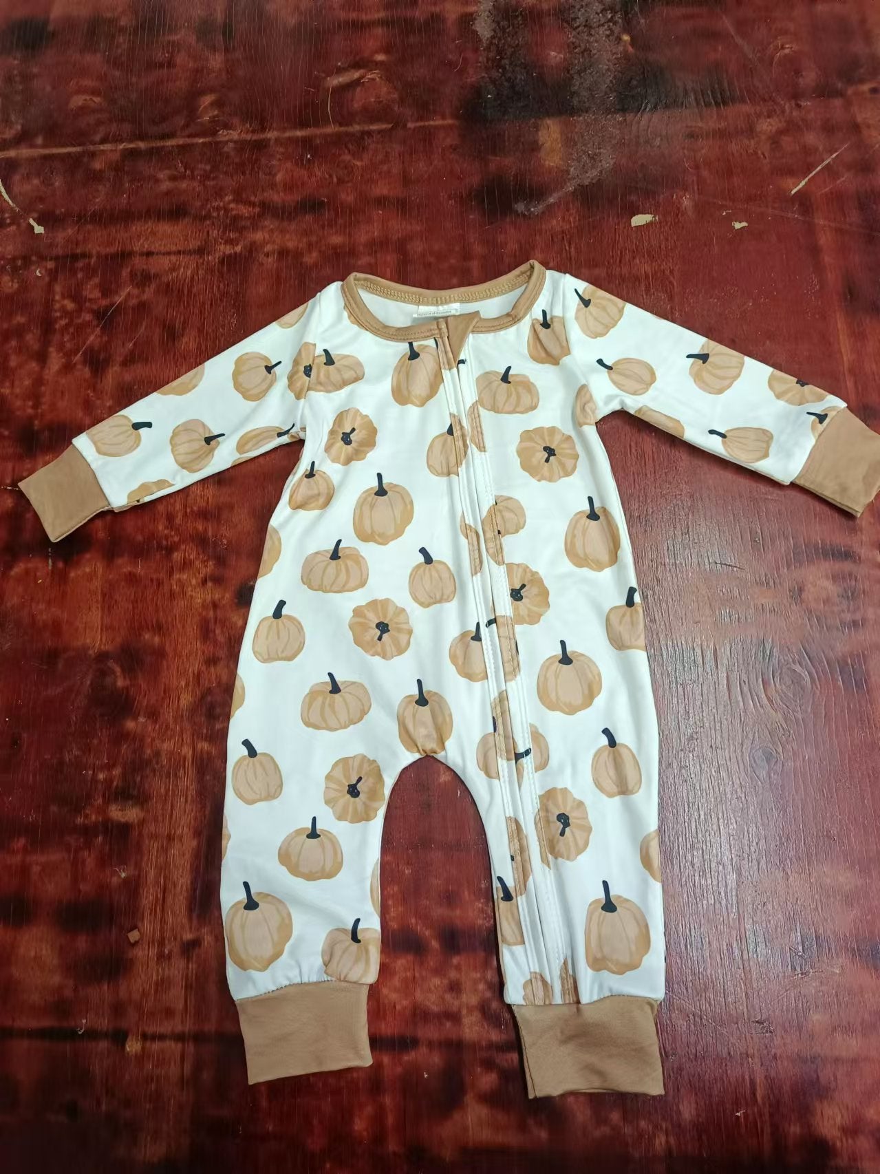 Custom moq 3 eta 6-7weeks Brown Pumpkin Long Zip-Up Romper