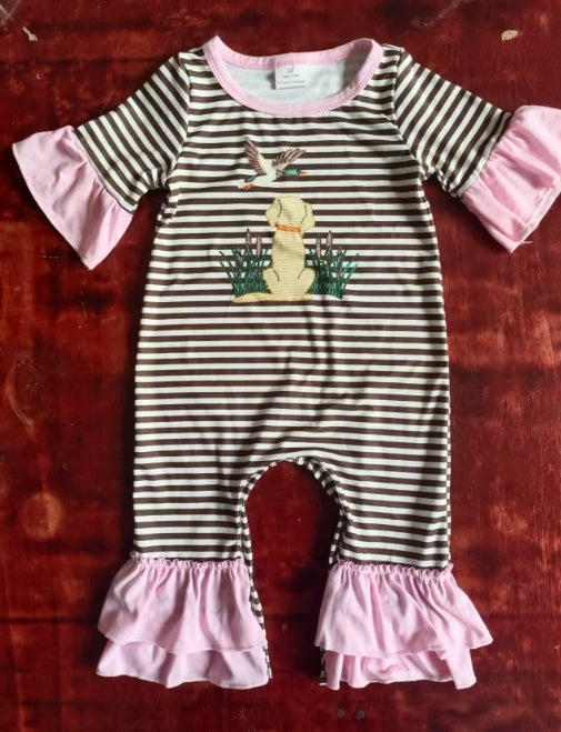 Custom moq 3 eta 6-7weeks Black and white striped short-sleeved long romper with puppy back pattern