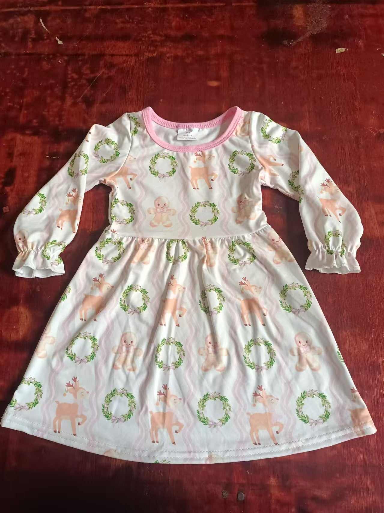 Custom moq 3 eta 6-7weeks Biscuit Bear-Elk-Wreath Pink Long Sleeve Dress