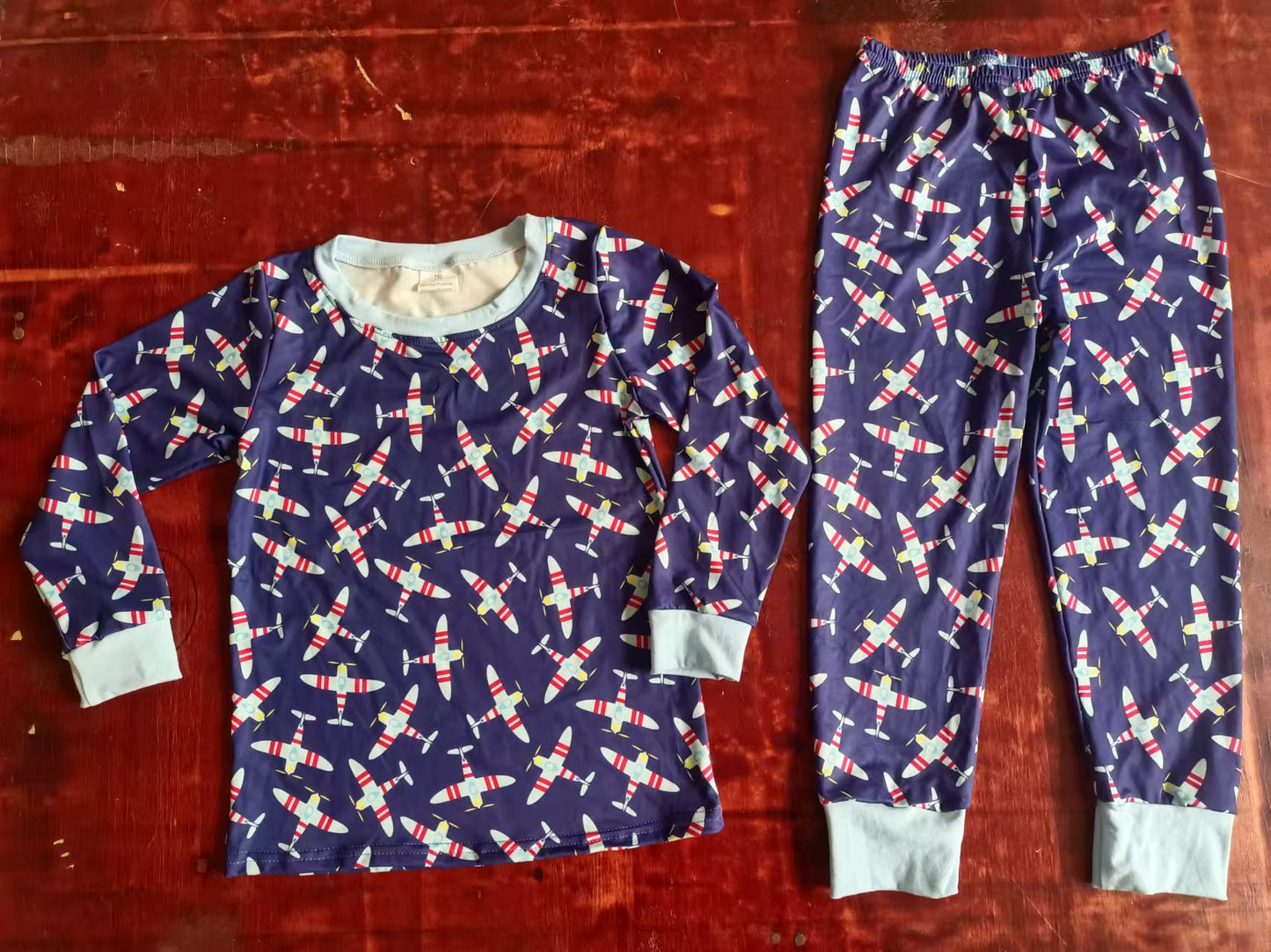 Custom moq 3 eta 6-7weeks Dark purple long-sleeved suit with airplane pattern