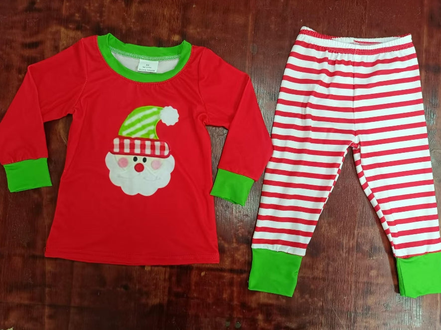 Custom moq 3 eta 6-7weeks Green hat Santa Claus red long sleeve suit