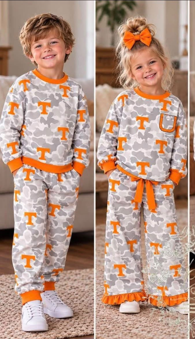 custom moq 5 mix size KLSH0107 Baby Kids Camo Long Sleeve Top And Ruffle Wide Leg Pants Team Outfit