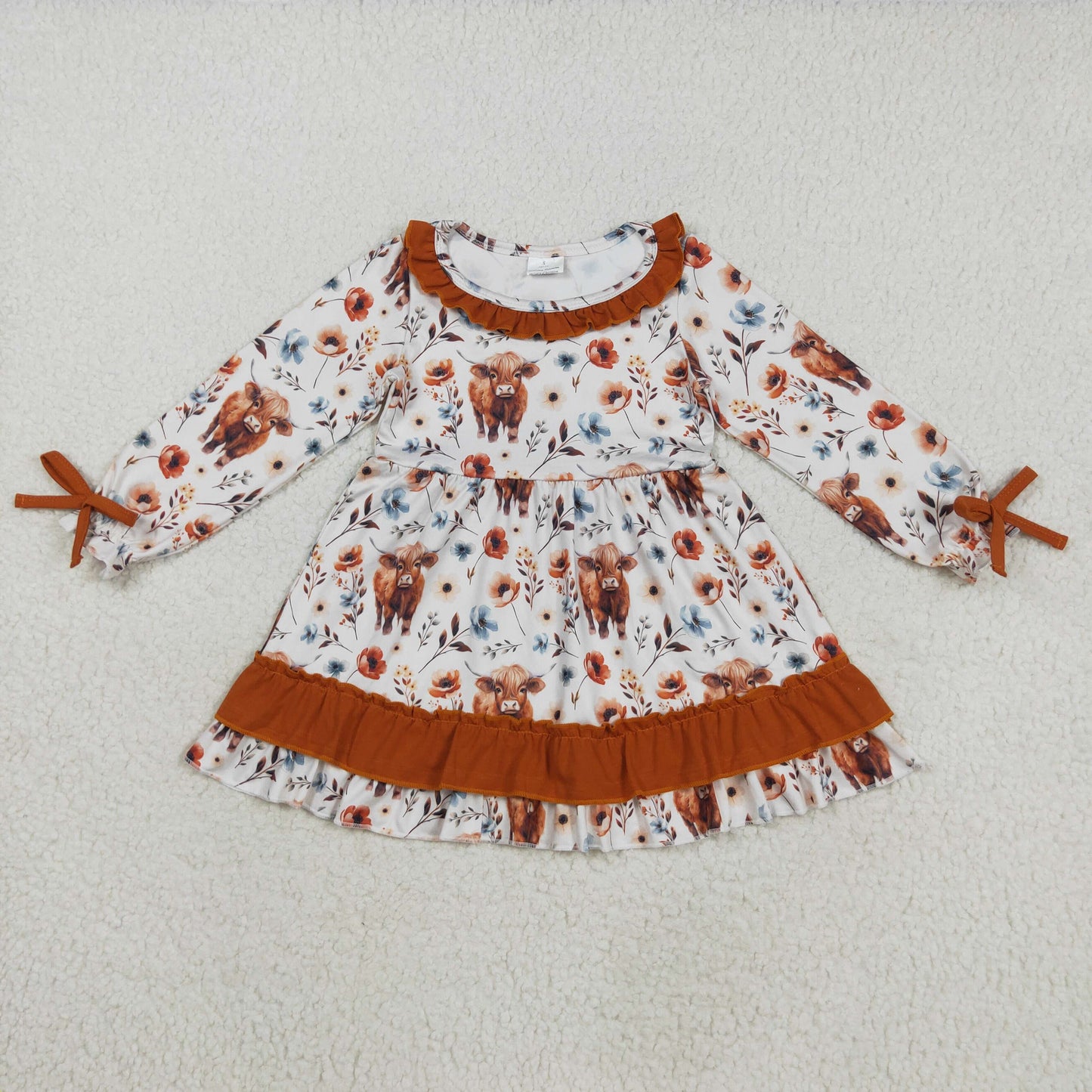 RTS NO MOQ(In Stock) GLD0784 Beige long-sleeved dress with brown lace and alpine bull head flowers