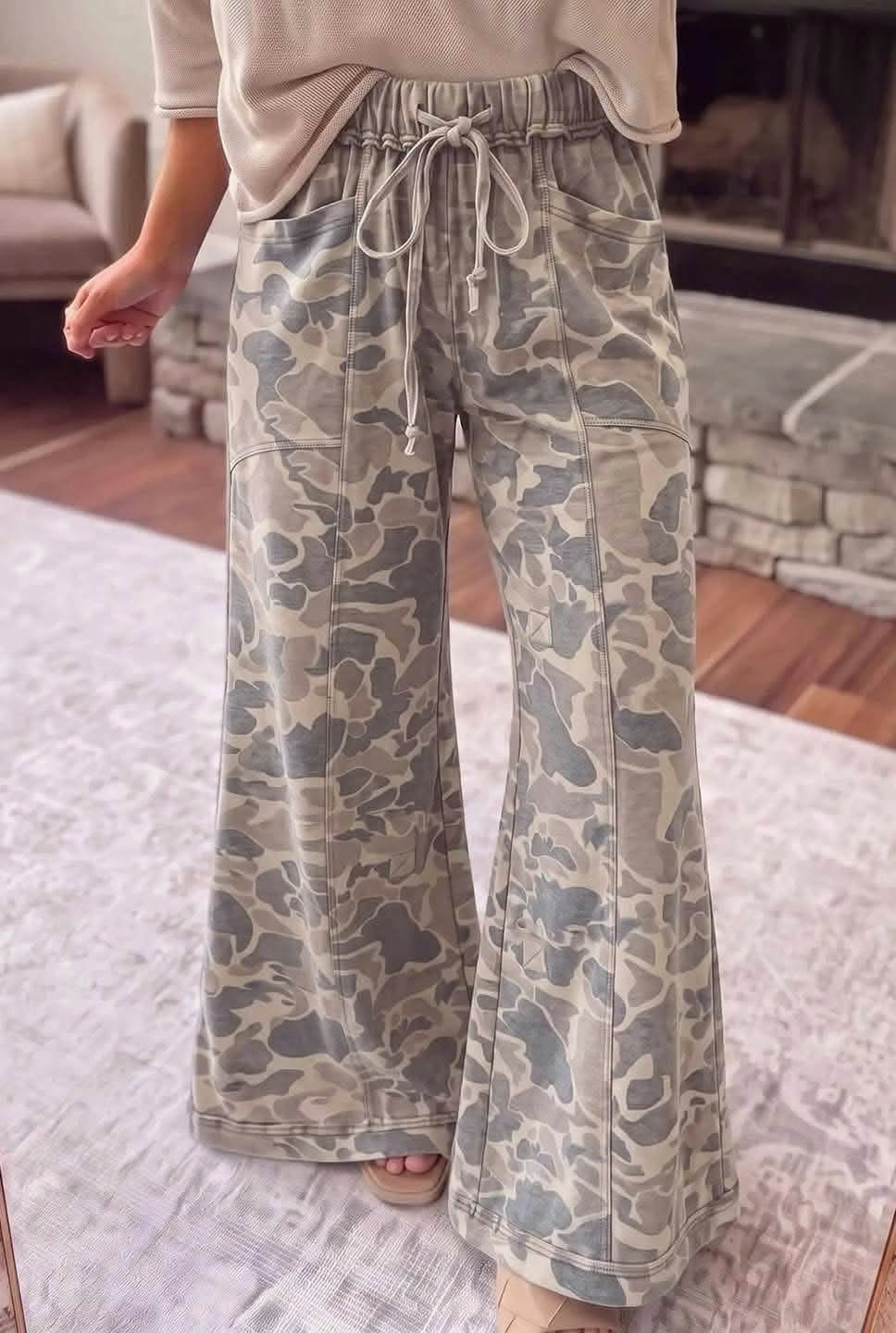 custom moq 5 mix size MYMSWN0102 Adult Team Leopard Print High Neck Sweatshirt Pullover Top Camo Print Drawstring Flare Bell Bottom Pants