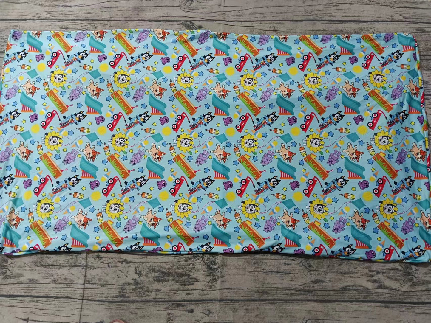 Custom eta 6-8weeks moq 3 tell me size Fitted Sunflower Puppy Bed Sheet Light Blue