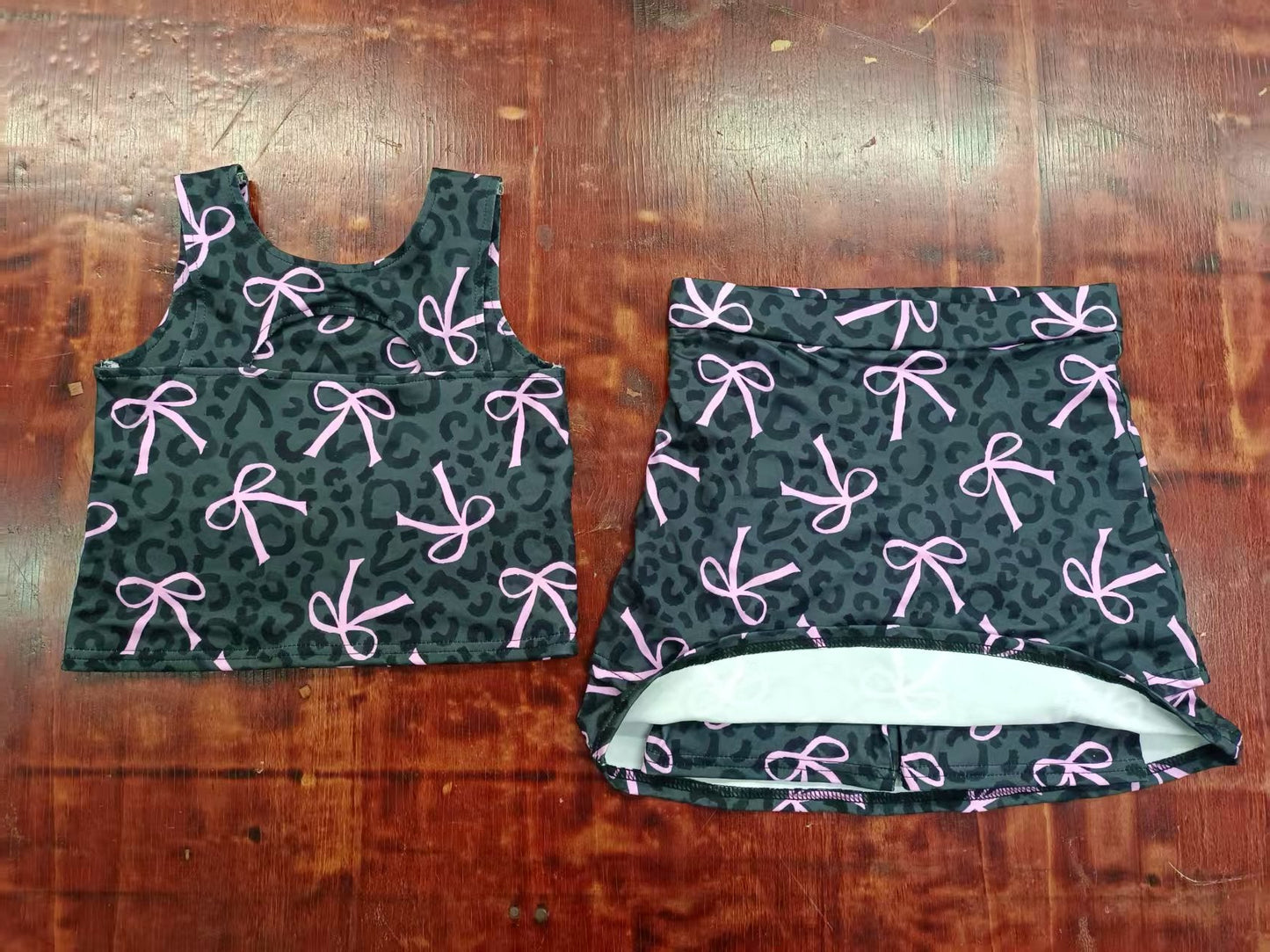 Custom moq 3 eta 6-7weeks baby girls clothes bow black Sleeveless skirts shorts sets