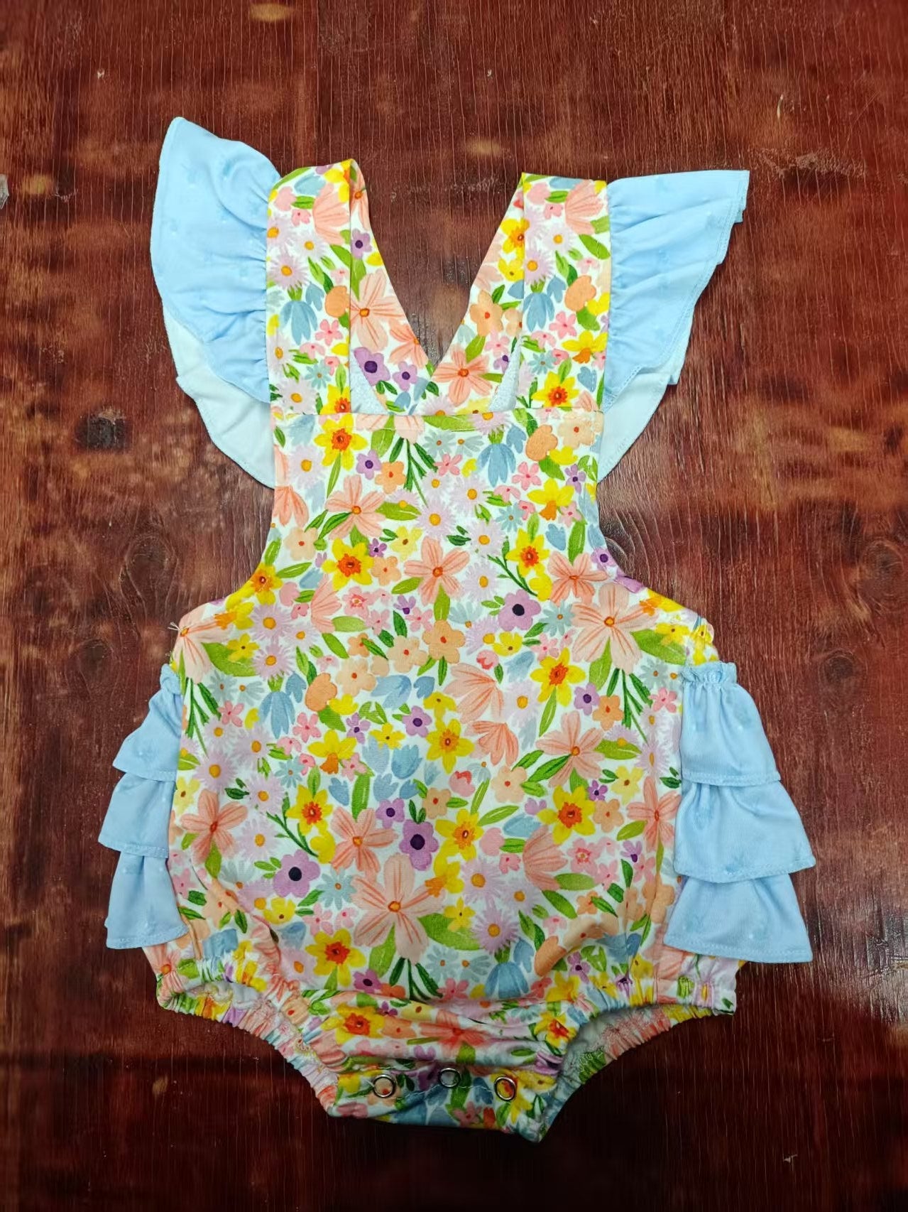 Custom moq 3 eta 6-7weeks baby girl clothes floral flying sleeve romper