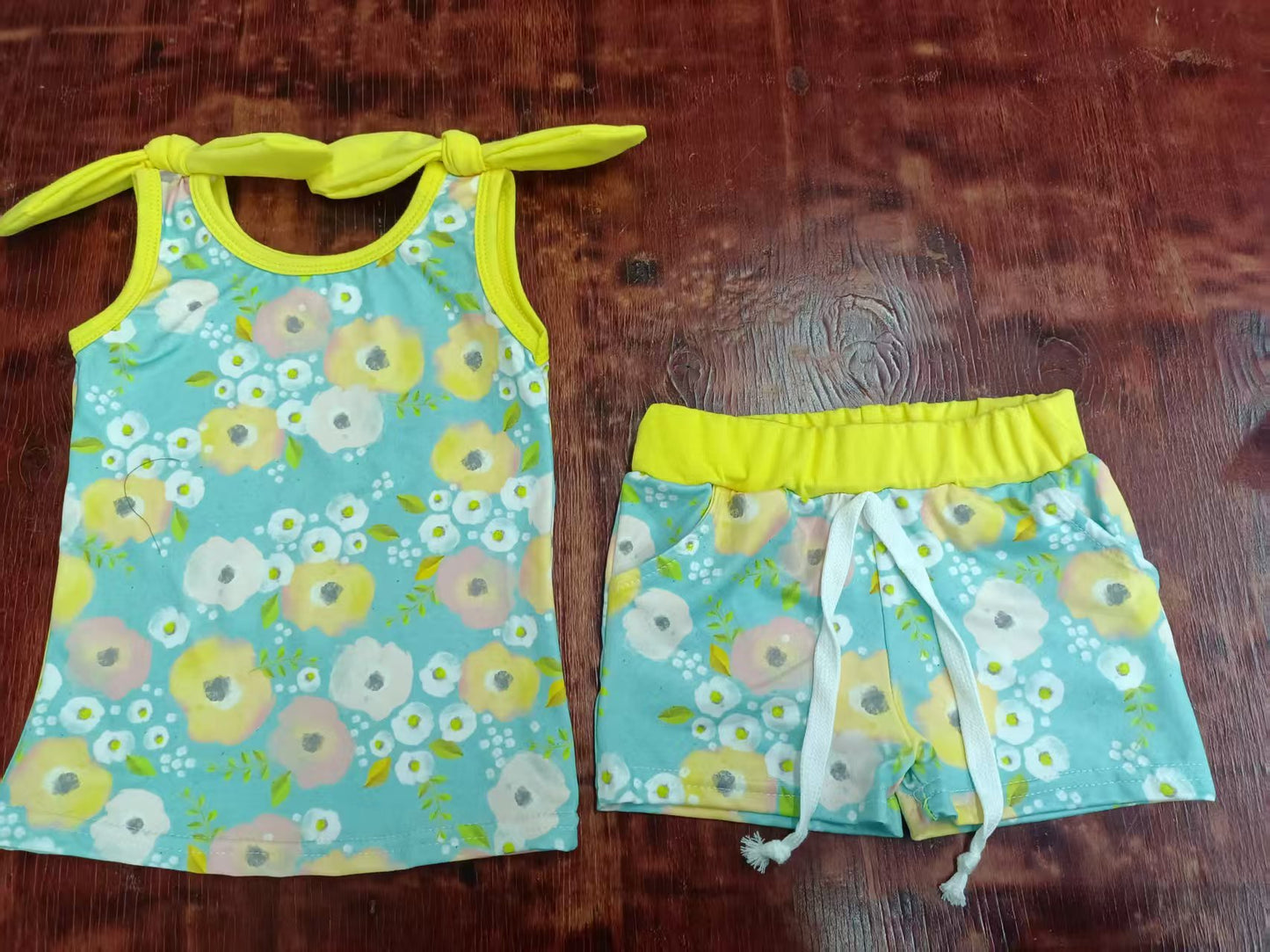 Custom moq 3 eta 6-7weeks baby girls clothes floral sleeveless shorts sets