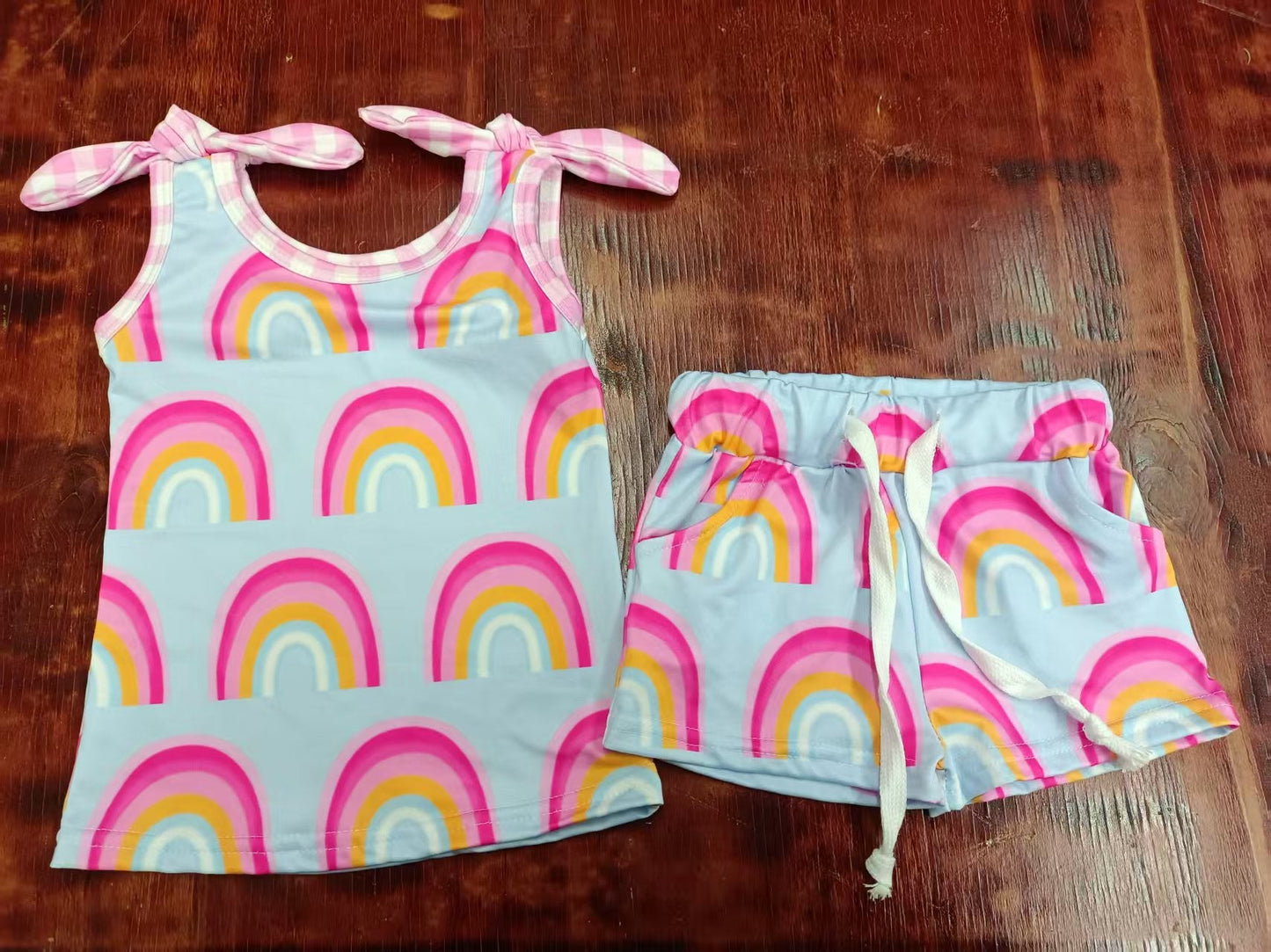 Custom moq 3 eta 6-7weeks baby girls clothes rainbow suspender shorts sets