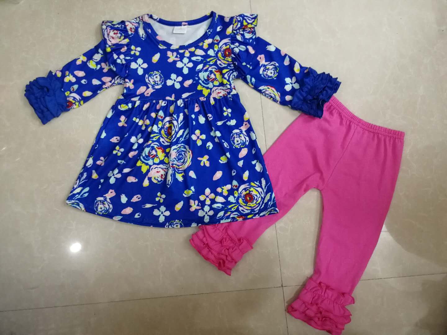 custom moq5 flowers top with pink pants outfits