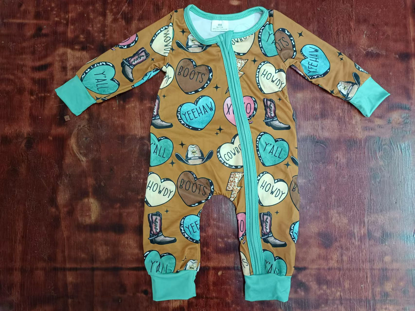 Custom moq 3 eta 6-7weeks Three-dimensional letter heart lake blue cuffs zipper brown long climbing clothes
