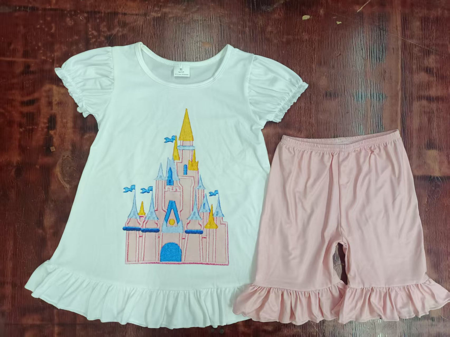 Custom moq 3 eta 6-7weeks baby girls clothes castle short sleeve shorts sets