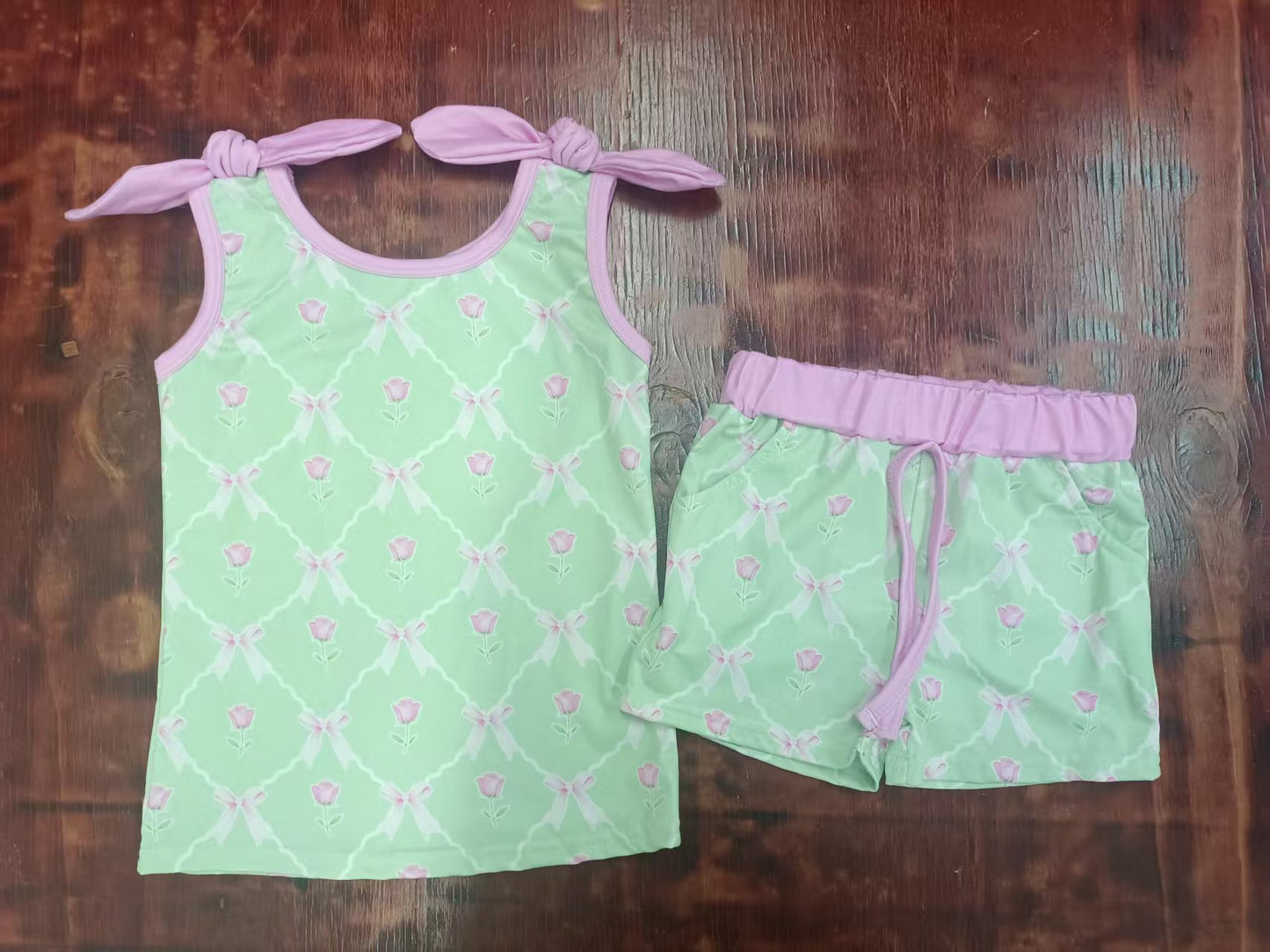 Custom moq 3 eta 6-7weeks baby girls clothes floral bow sleeveless shorts sets