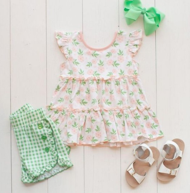 GSSO0440 Pink flower white flying sleeves green plaid shorts suit