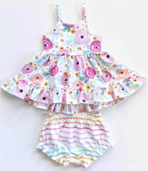 Flower suspender set