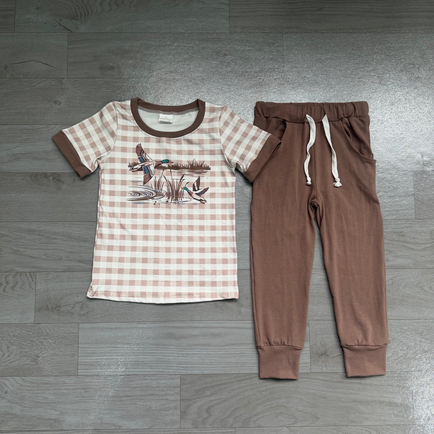 (Sample) No moq milk silk BSPO0689 Baby Boys Brown Checked Duck Print Pocket Long Sleeve Top Jogger Pants Sets