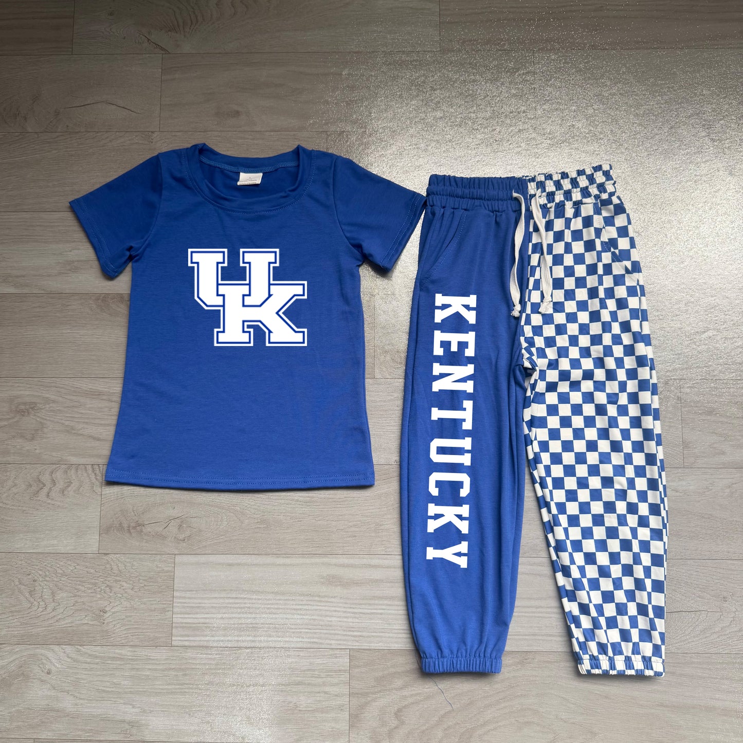(Sample) No moq milk silk BSPO0696(BT1882+P1059) Baby Boys Hot Blue Print T Shirt Top With Pockets Matching Joggers Two Piece Team Clothes Set
