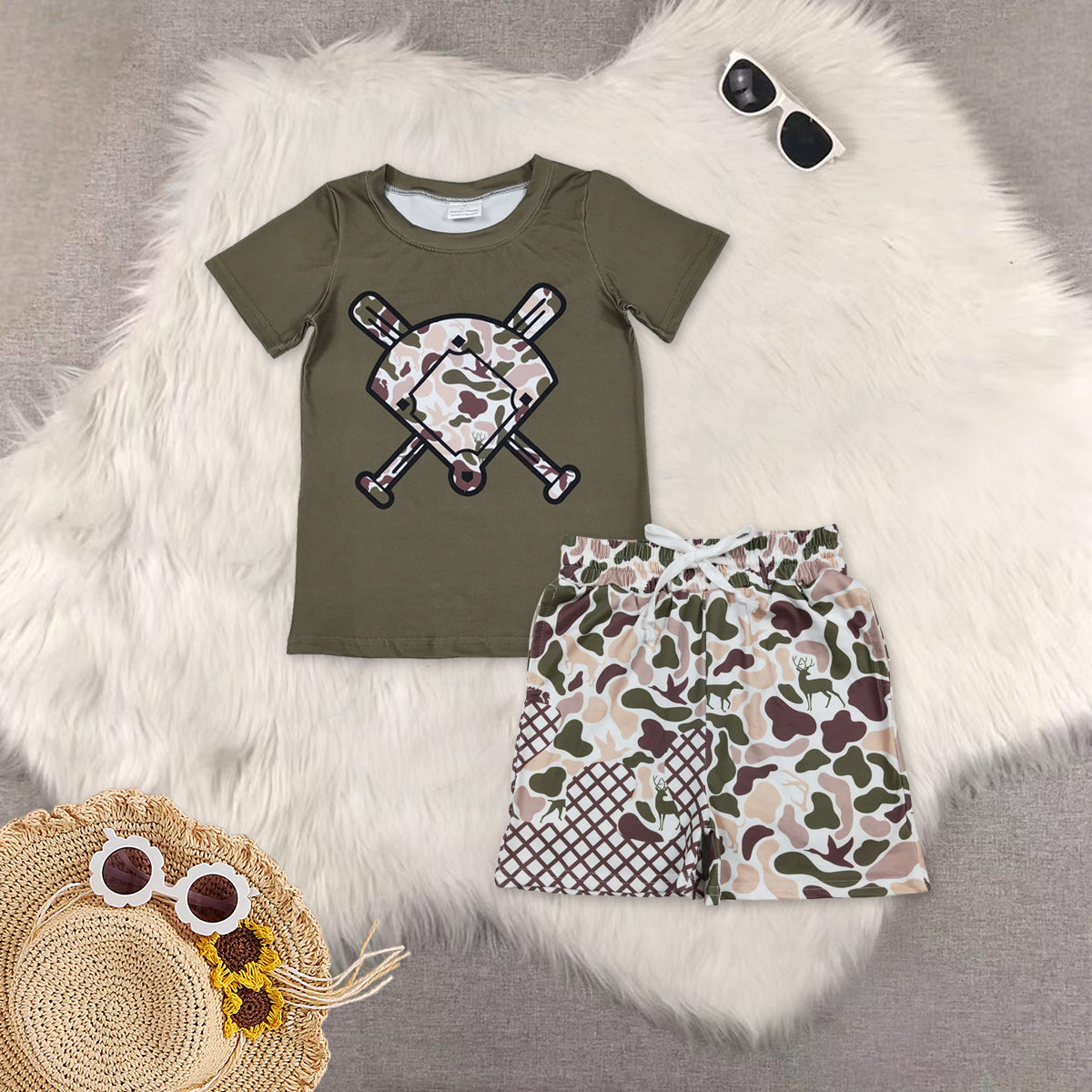 RTS NO MOQ(In Stock) Duck and puppy camouflage fan baseball short-sleeved top shorts set