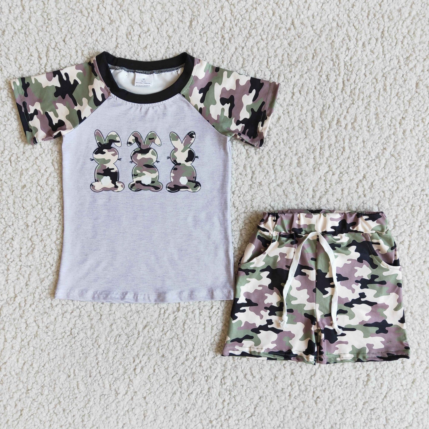 E5-14 Boys Easter Bunny Camouflage Shorts Se
