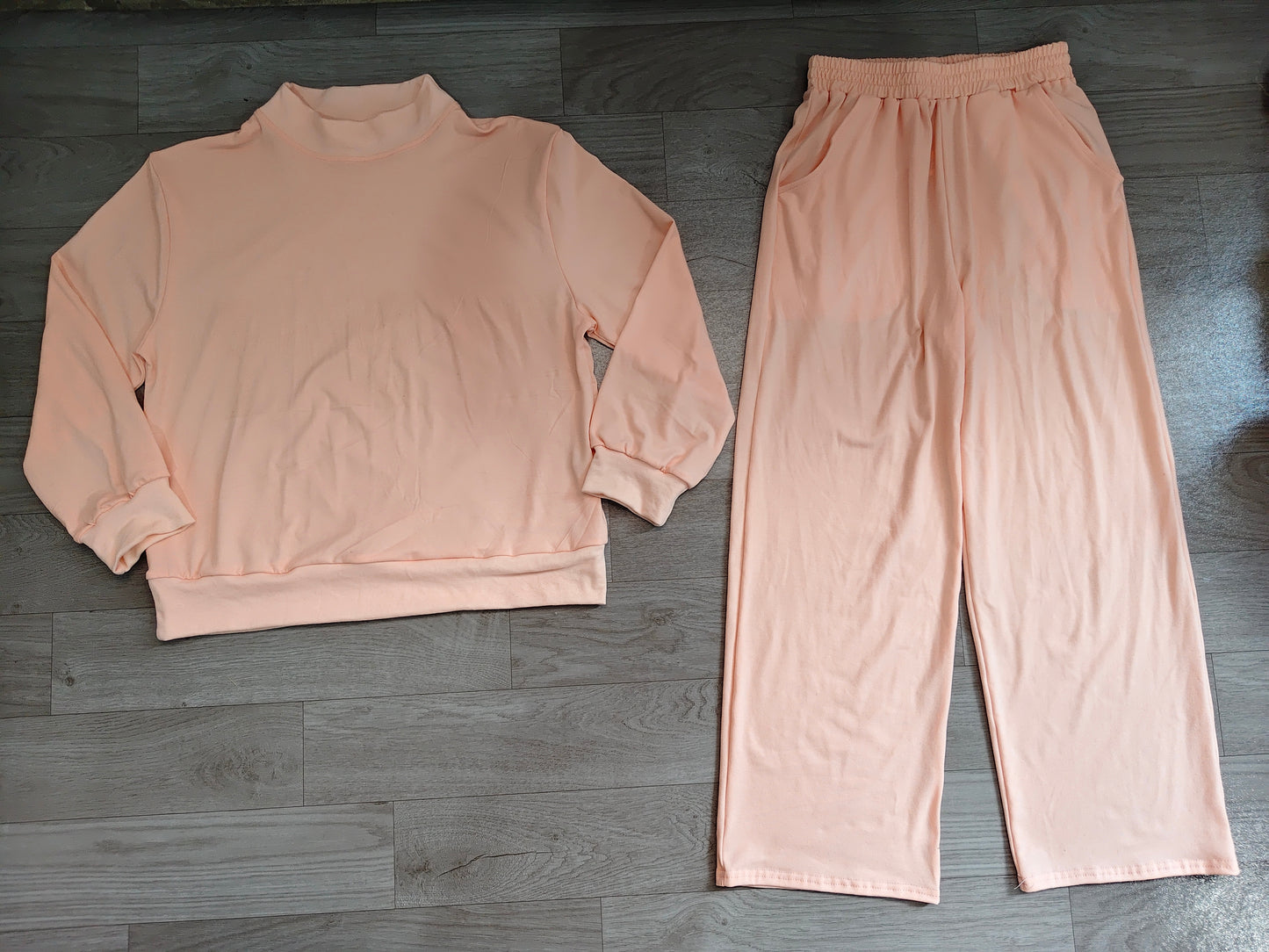 (Sample) No moq cotton GLP3415 Adult Women Light Pink Long Sleeve Top And Flare Pant Fall Pajamas Set