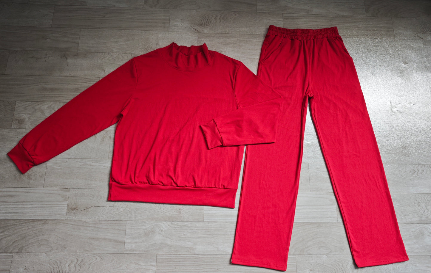 (Sample) No moq cotton GLP3417 Adult Women Red Long Sleeve Top And Flare Pant Fall Pajamas Set