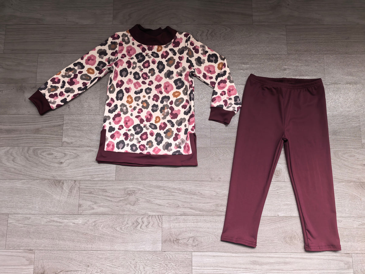 (Sample) No moq yoga fabric GLP3991(GT1954+P1276) High Neck Baby Girls Leopard Side Slit Top Maroon Pant Yoga Clothes Set