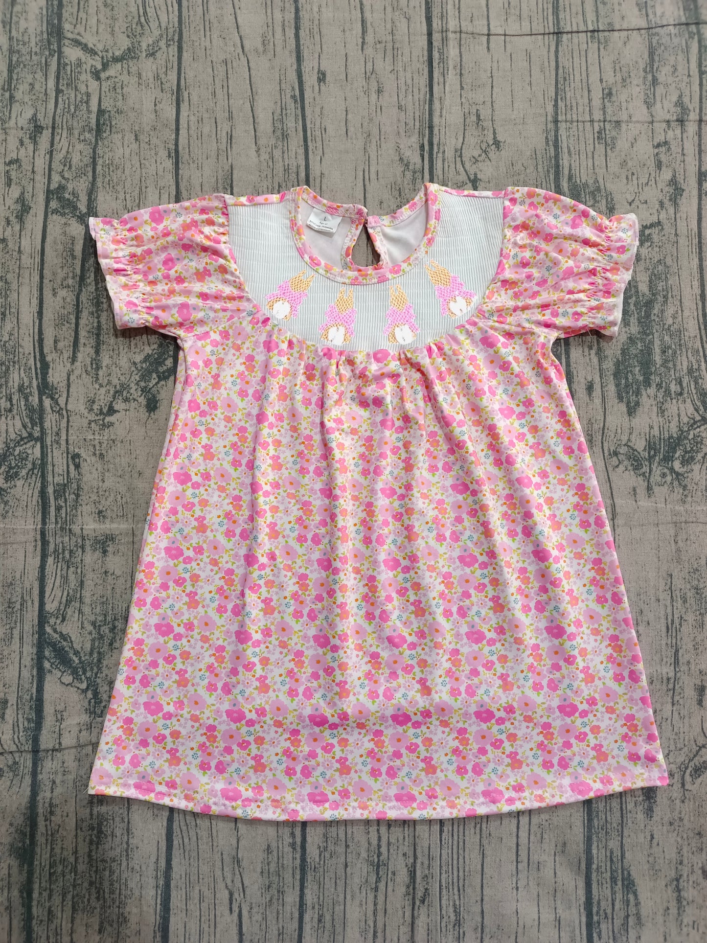 (Sample) No moq GSD3406 Smocked Embroidery Baby Girls Pink Floral Bows Rabbit Easter Knee-Length Dress Cute Spring/Summer Outfit for Kids 3XS-3XL