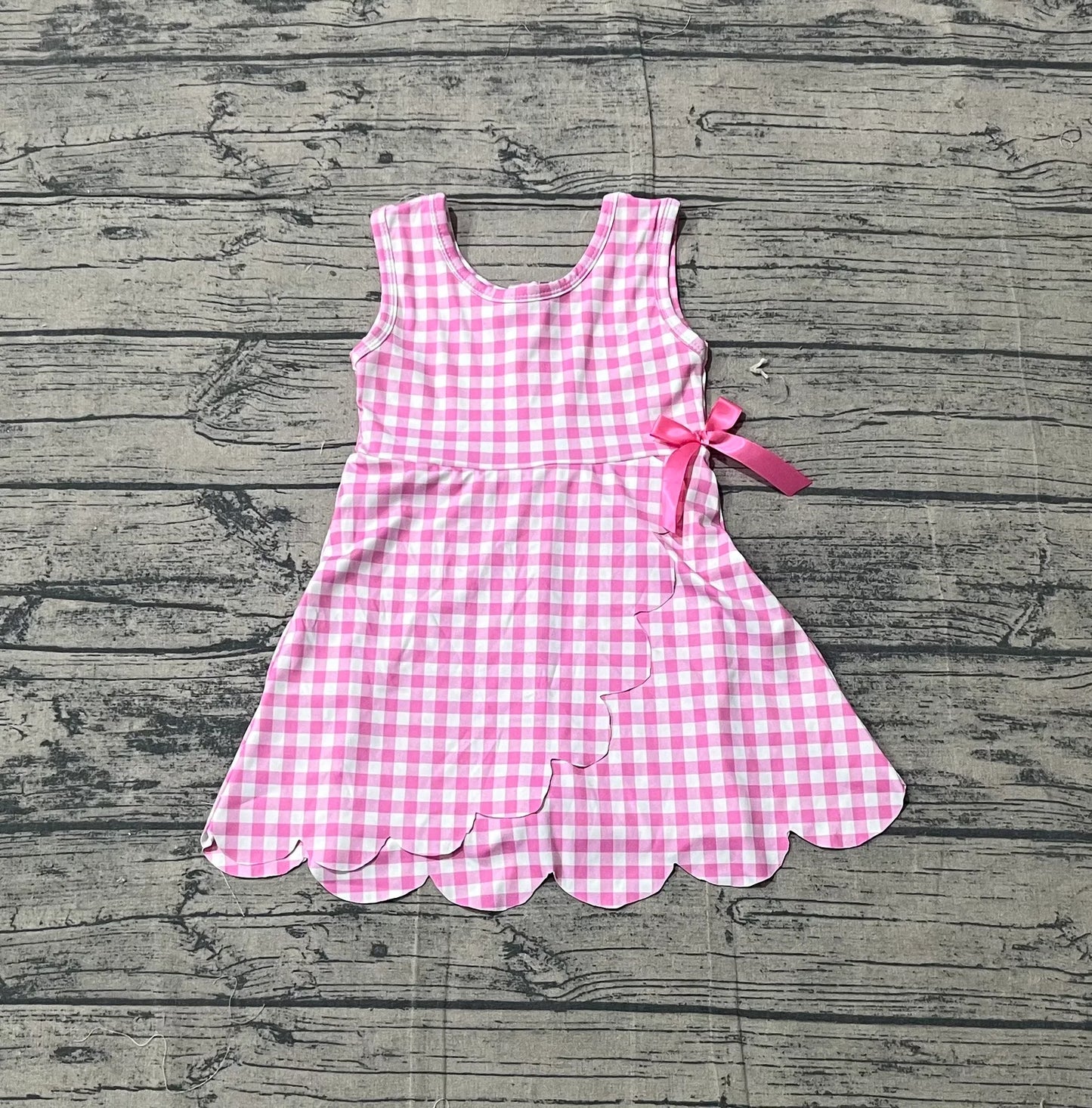 Best Sell Baby Girls Pink Checked Scallop Edge Sleeveless Knee Length Dress Preorder Active Yoga Shorts for Toddlers