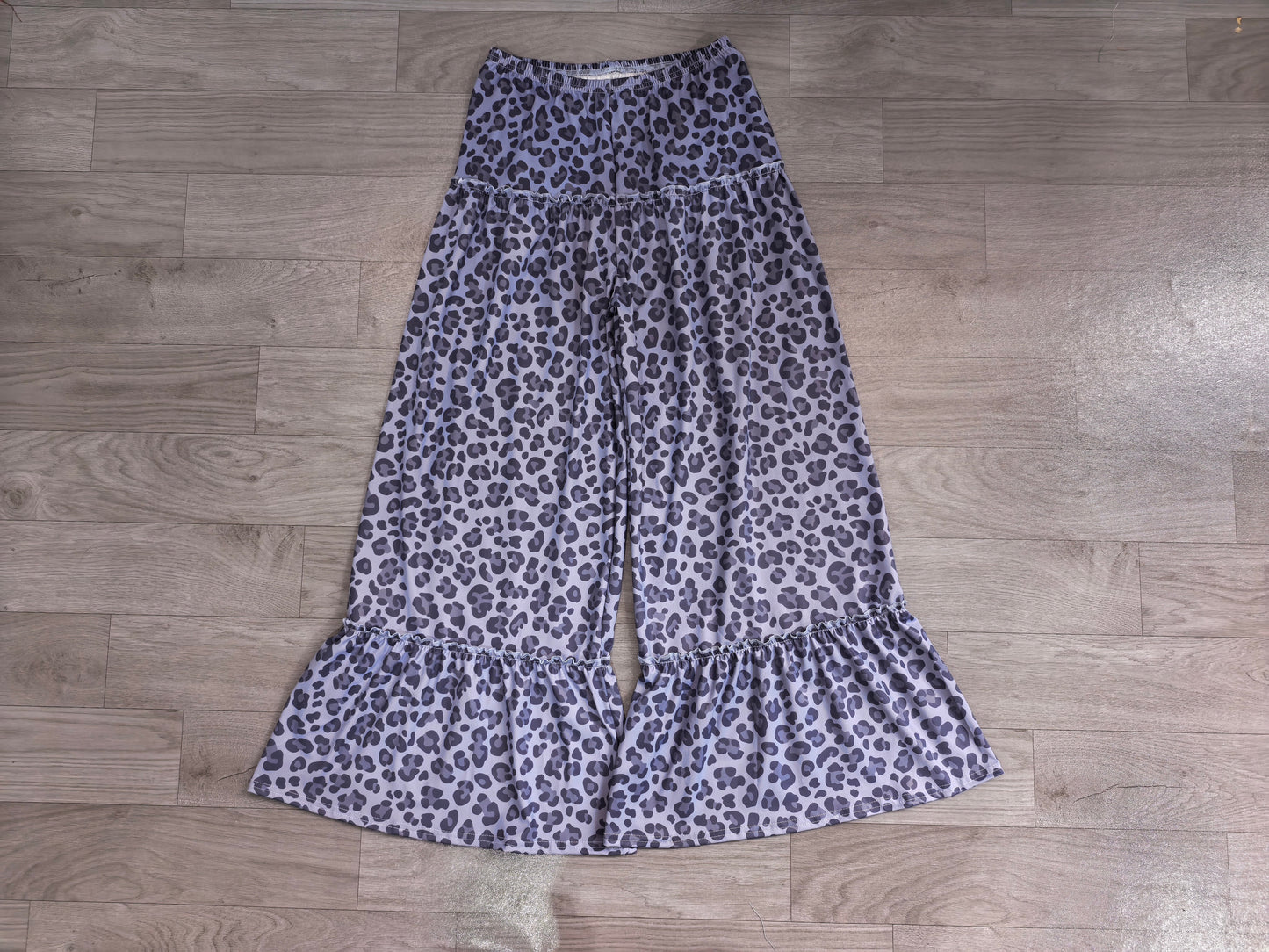 (Sample) No moq yoga fabric P1055 Yoga Baby Girls Grey Leopard Print Bell Bottom Yoga Active Casual Long Pants