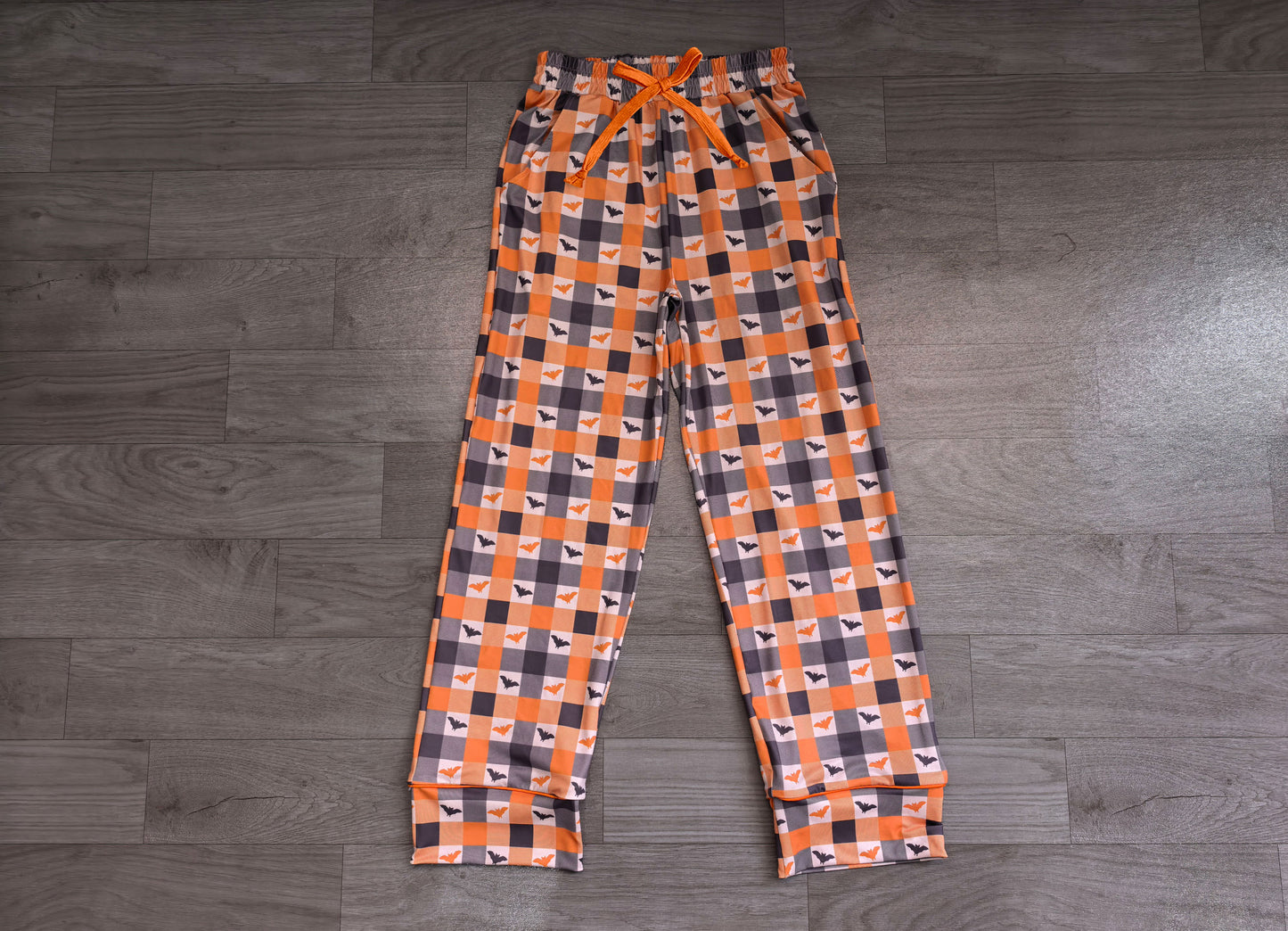 (Sample) No moq milk silk P1095 Adult Women Khaki Plaid Bat Print Casual Halloween Length Pants Bottom