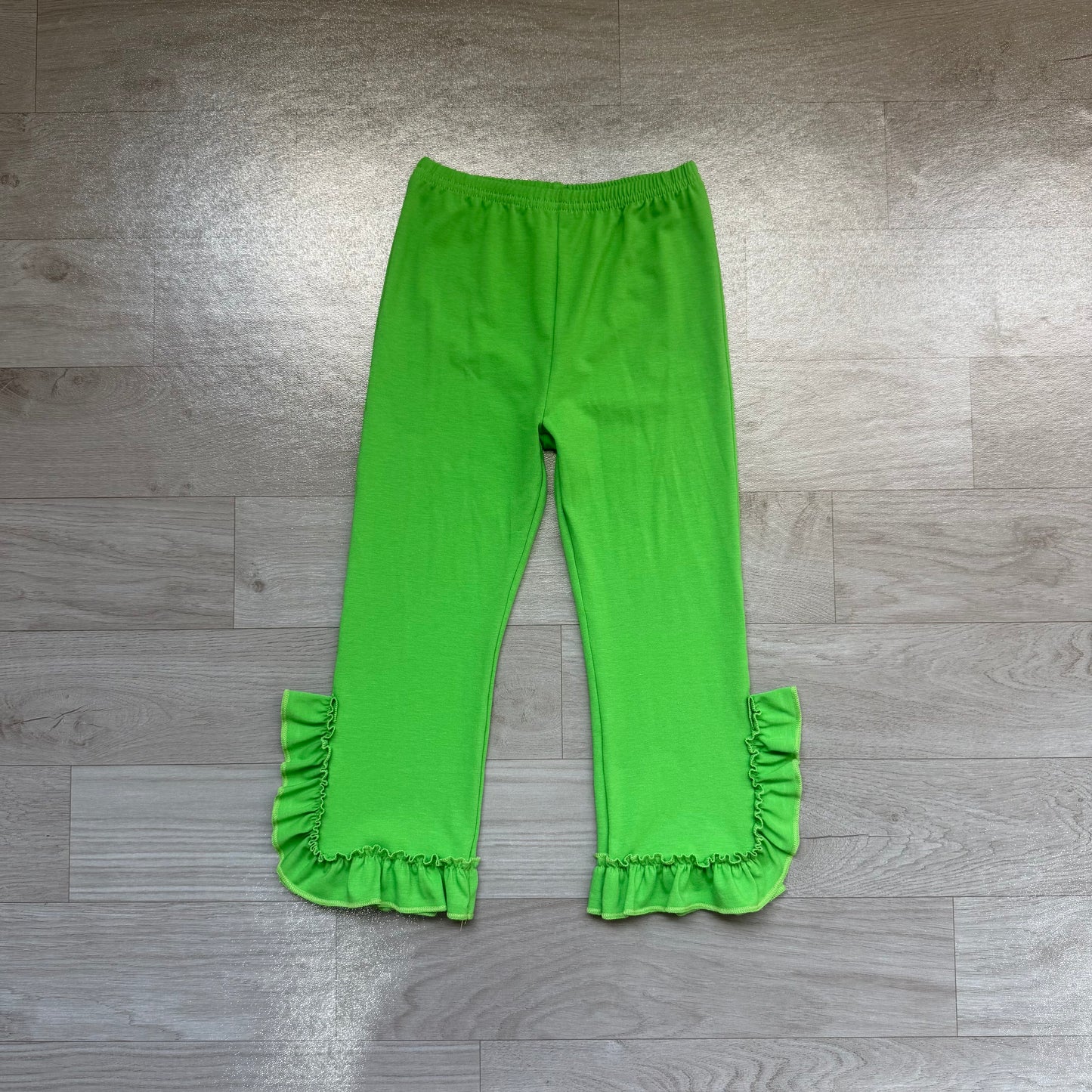 (Sample) No moq milk silk P1165 Baby Girls Green Ruffle Flare Pants Bottom Fall Casual Flared Bottom