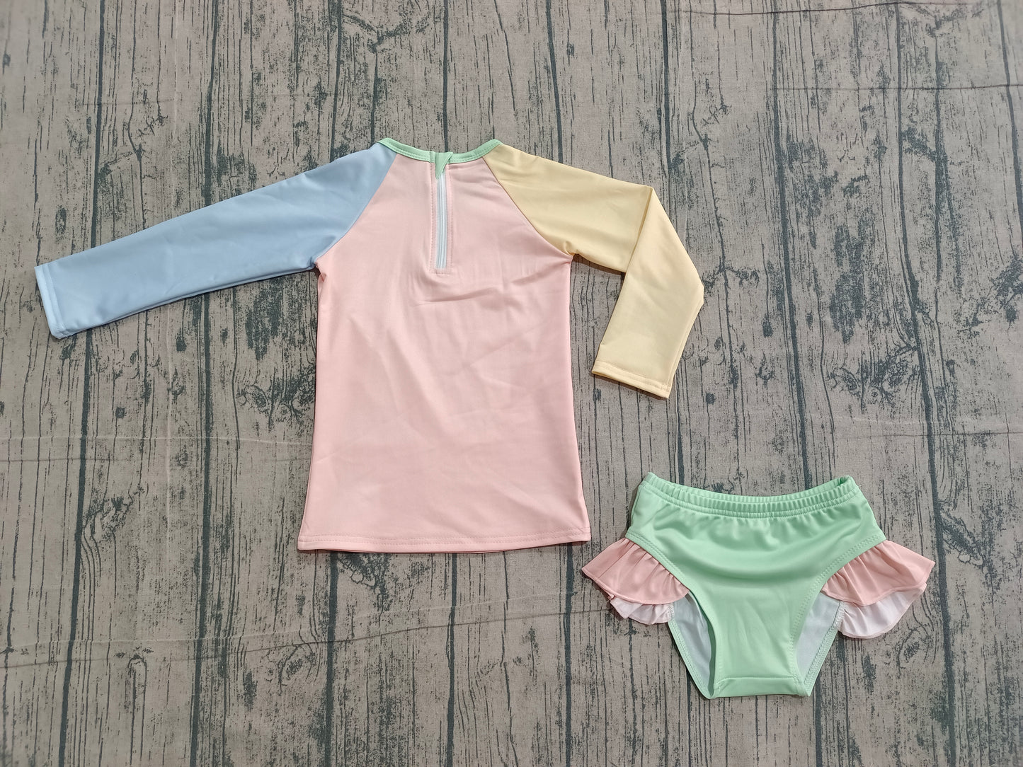 (Sample) No moq S0637 Swimsuit Baby Girls 2-Piece Long Sleeve Yellow Aqua Blue Pink Top with Bummies