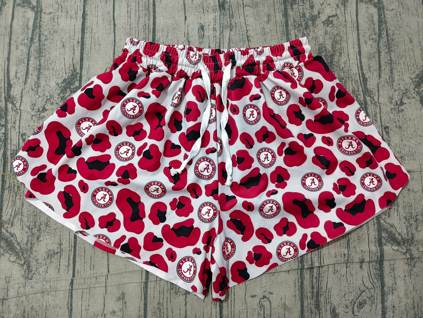 (Sample) No moq SS0807 Yoga Adult Women Red Leopard Team Ruffle Trim Shorts Casual Yoga Bottoms