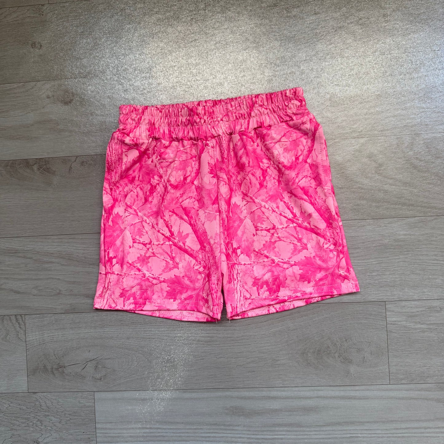 (Sample) No moq milk silk SS0993 Baby Girls Pink Leaves Camo Pockets Short Summer Casual Bottom