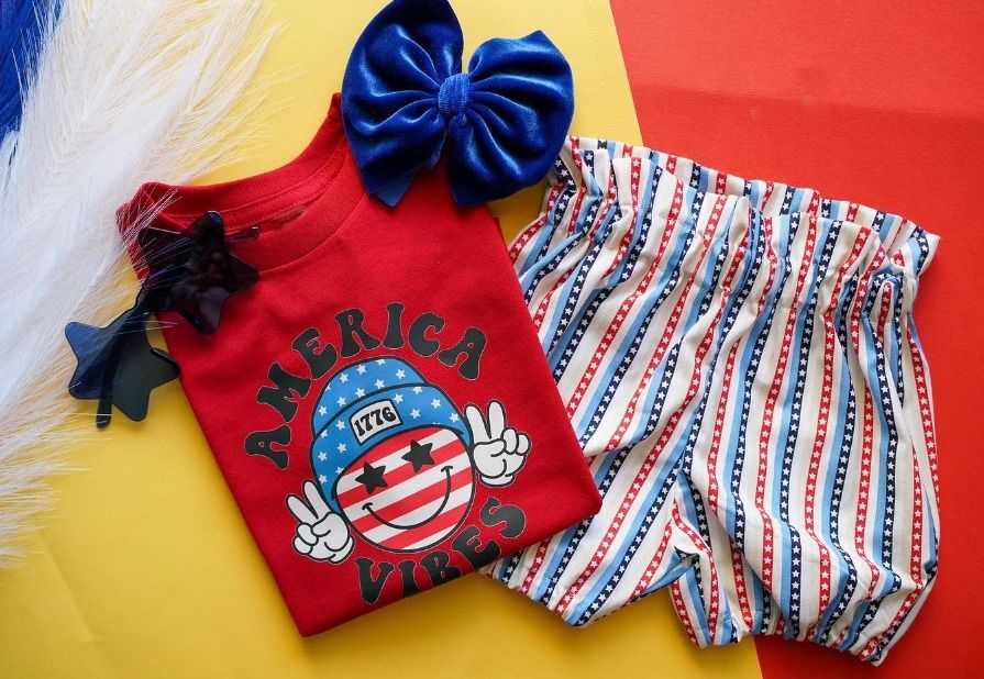 GSSO0515 America vibes star smiling face red short sleeve striped shorts suit
