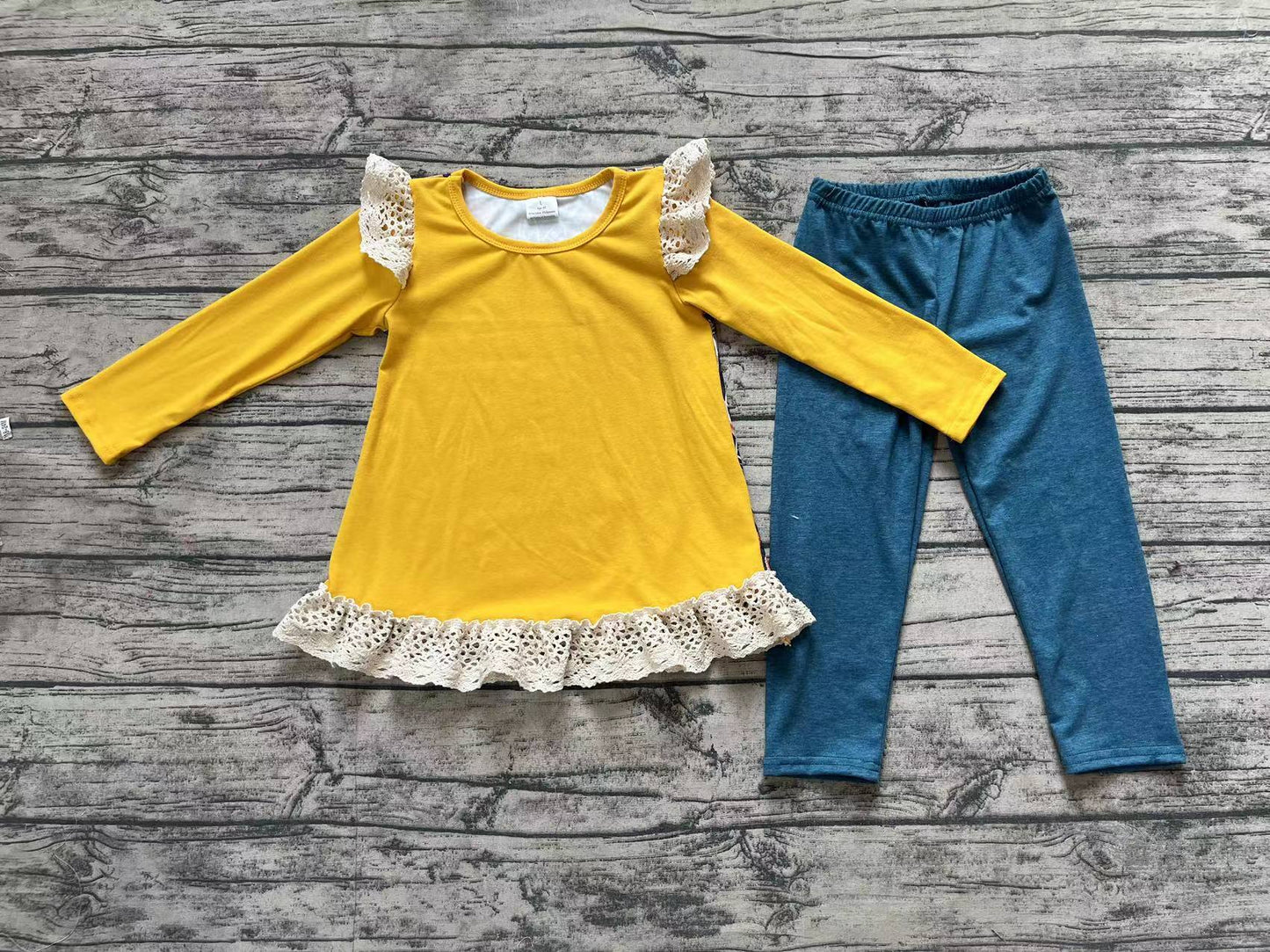 NO MOQ sales Pre-sale Embroidered yellow flower set