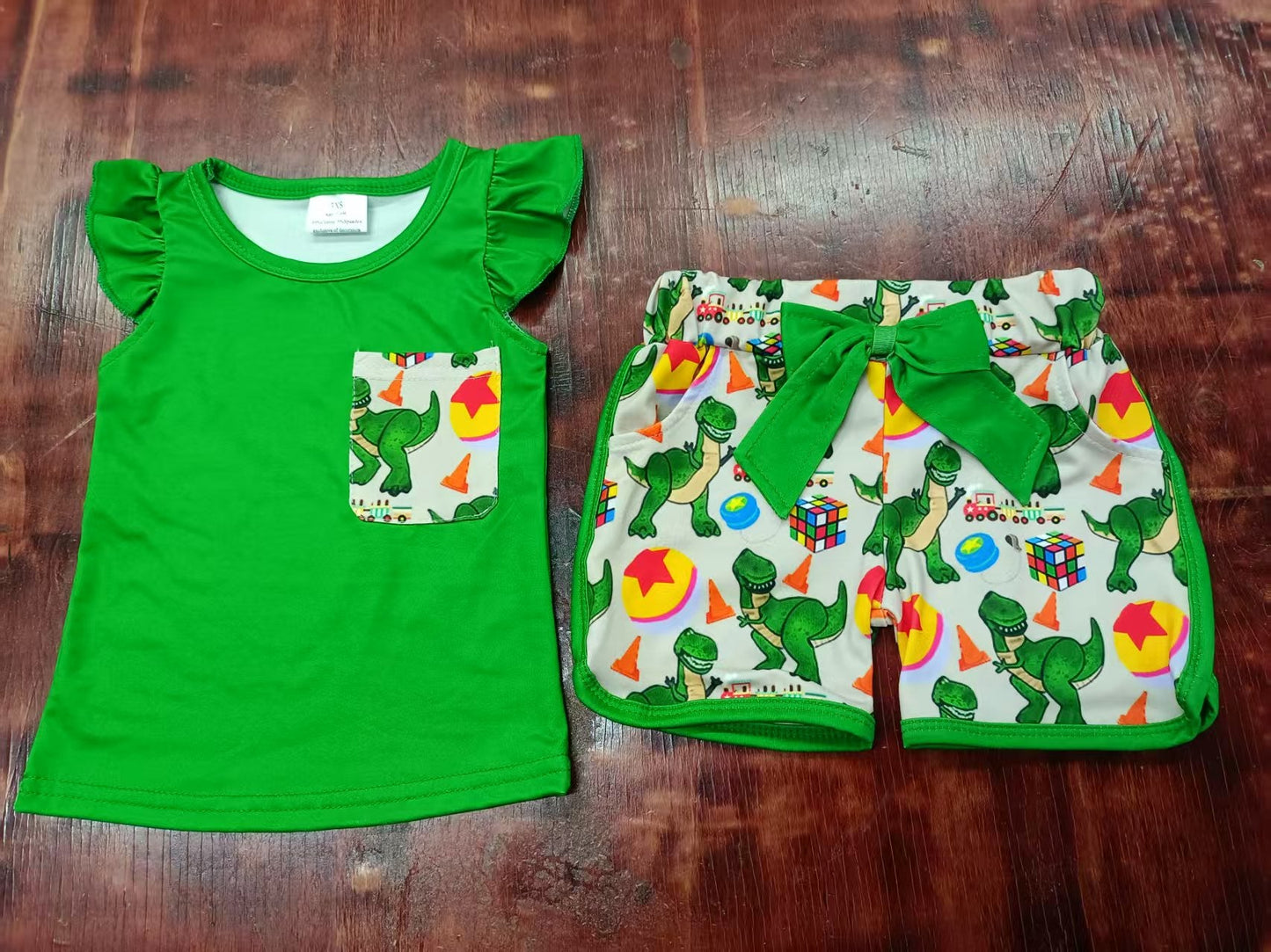Custom moq 3 eta 6-7weeks baby girls clothes dinosaur green flying sleeve shorts sets-25.5.8