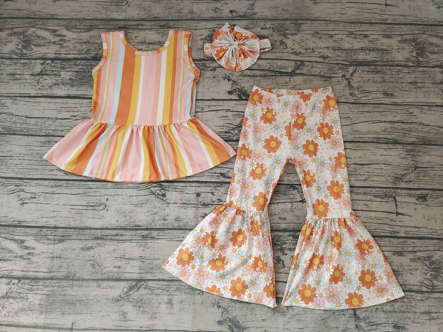 Girls sleeveless top with long pants flower print