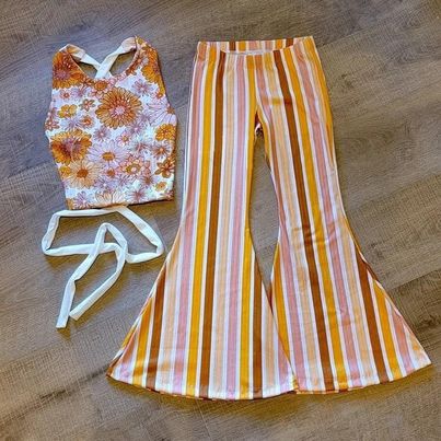Girls sleeveless top with long pants flower print