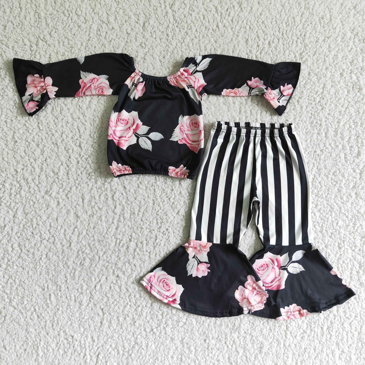 flowers top with pants outfits
