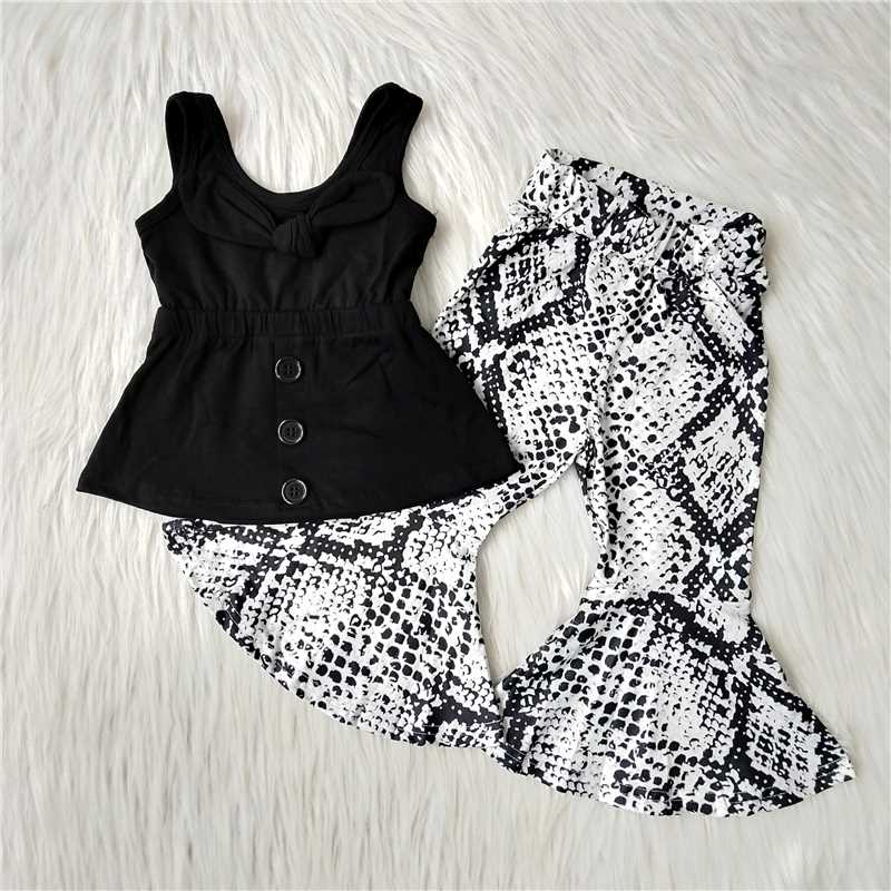 black top with pants outfits