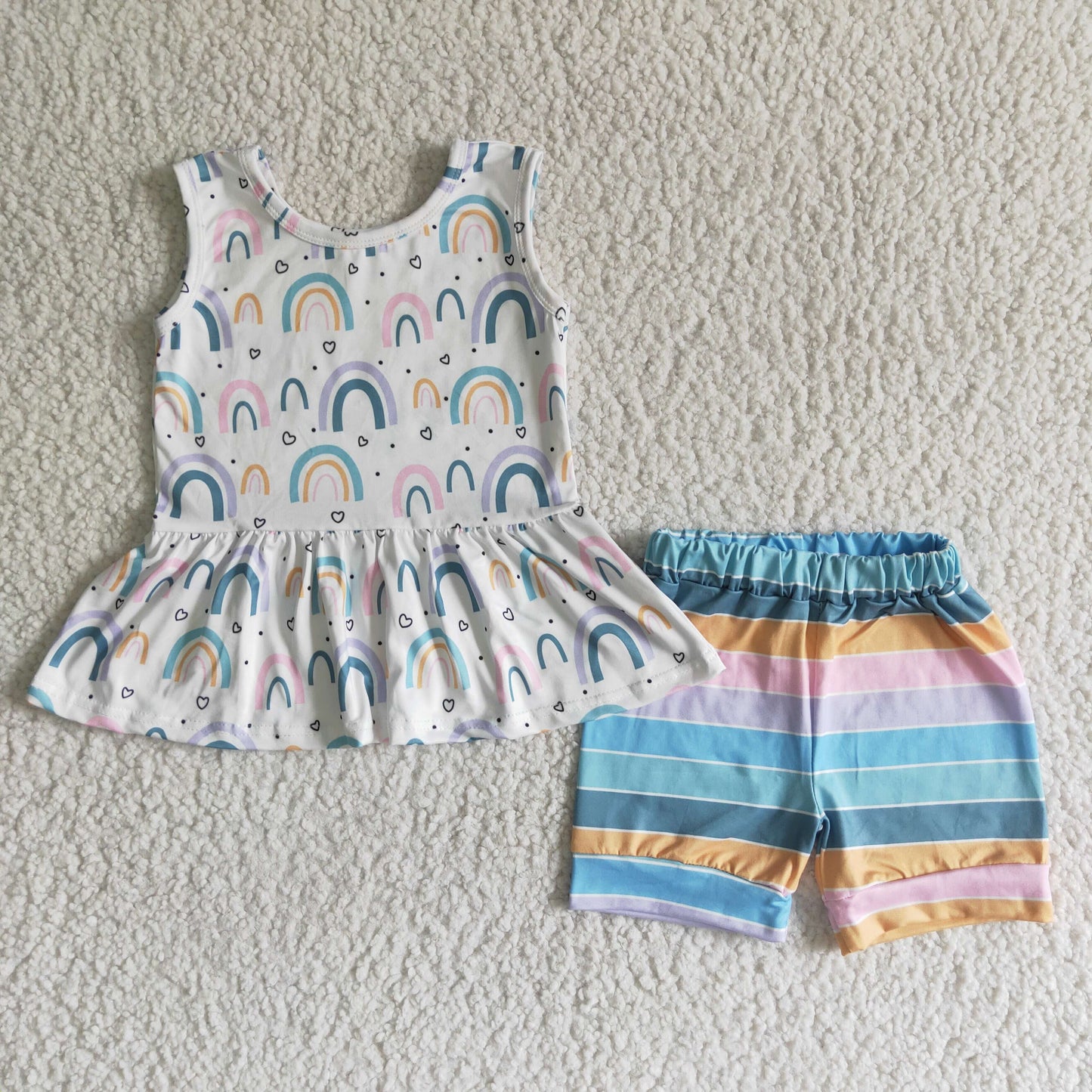 GSSO0011 White Tank Top Color Stripe Shorts Outfits