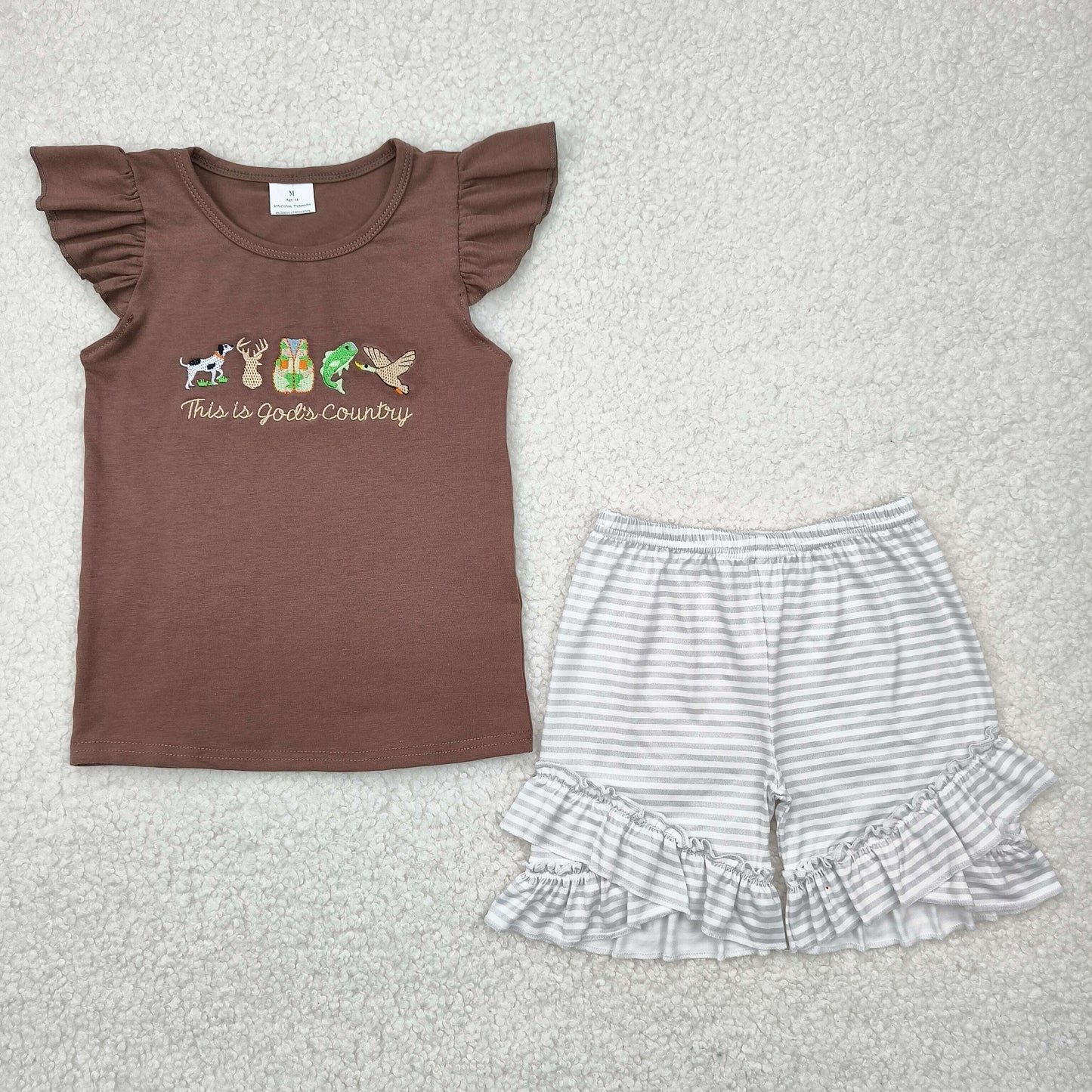 RTS NO MOQ GSSO2353 This is God's Country embroidered dog, deer vest, fish, duck, brown flying sleeves, striped shorts set