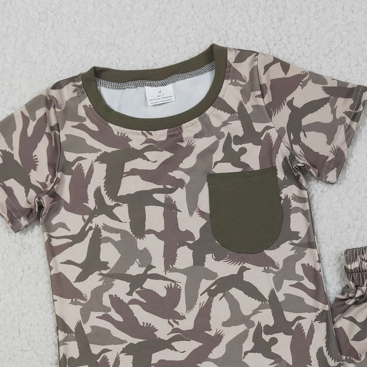 RTS NO MOQ BSSO1795 Baby Boys Camouflage Pajamas Set with Pocket Top And Shorts Hunting Sleepwear for Infants