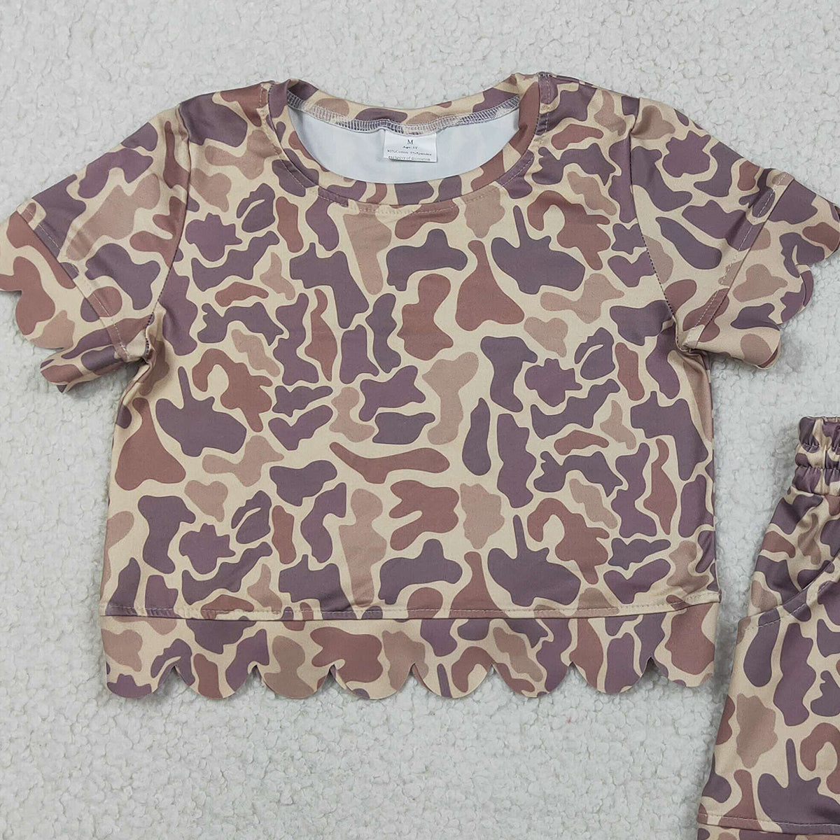 RTS NO MOQ GSSO3227 Baby Girls Camo Shirt with Scallop Trim Short Sleeve Top And Shorts Set Cute Outfit for Little Ones